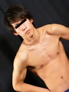 ツル肌筋肉バレー部18才/Crane skin muscle volleyball player 18yo