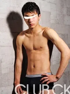 185cm逆三筋肉サッカー部18才/Muscle Soccer player