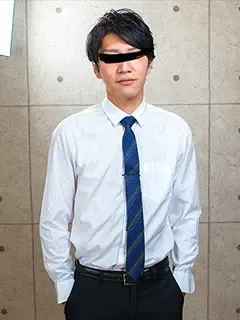 メガ巨根爽やかリーマン/Mega Big Dick Salaryman