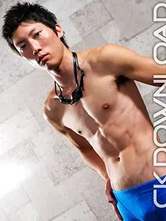 スイマー青年/Swimming Guy