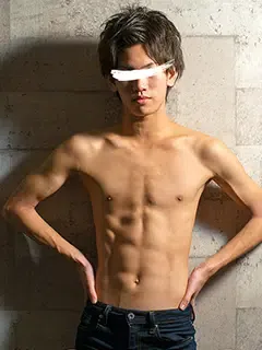 スッポリ被った少年包茎チンコ/Fully Covered Dick Boy
