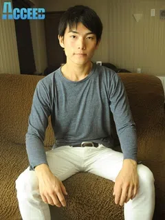 東 駿輔 (しゅんすけ)/Higashi Shunsuke