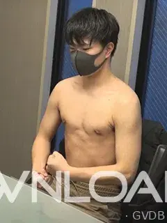 M青年/Guy