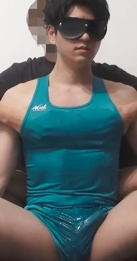 色白むっちり筋肉男子/Fair Skin Muscular Guy