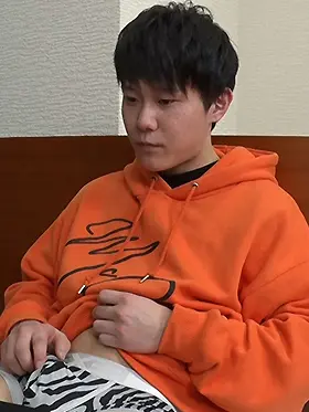 素朴顔の男の子/Simple Face Guy