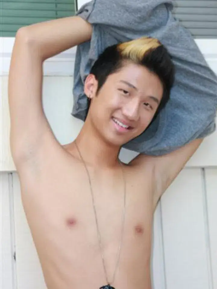 Skyler Tan