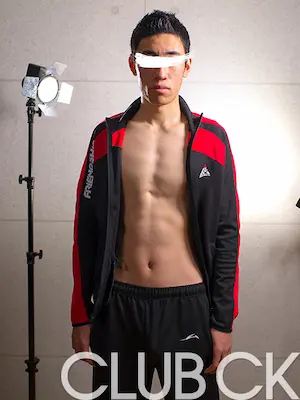 高身長大学生/Tall Student