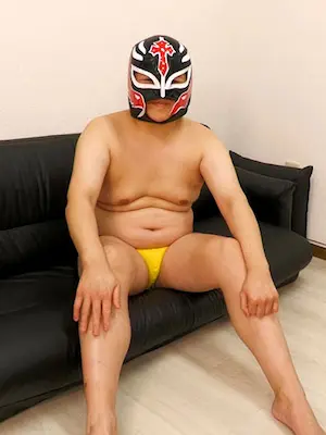ぽっちゃり青年/Chubby Guy