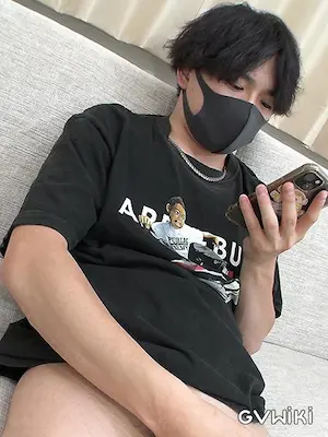 極太亀頭の大学生/Extremely Thick Glans Student