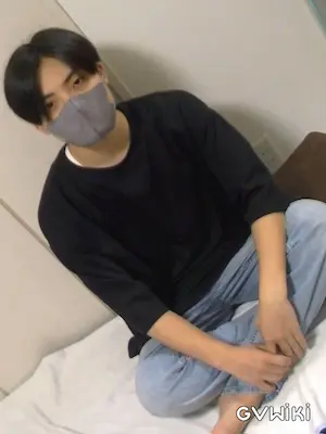 大学生ノンケ/Straight Student