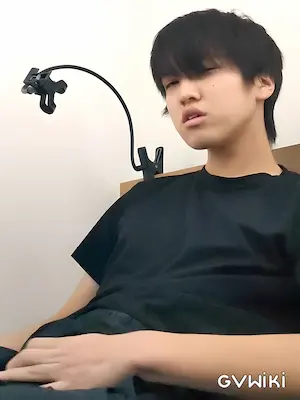 敏感デカマライケメン/Senstive Big Dick Twink