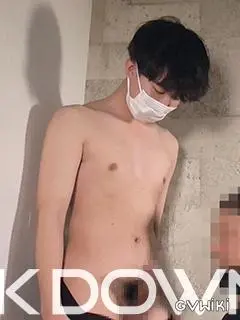 新卒リーマン君/New Graduate Worker