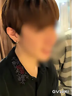 塩顔小柄変態大学生/Petite Perverted Student