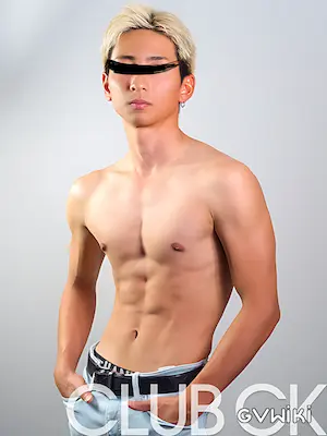 ヤリチン細マッチョSlutty/Slim Macho Guy
