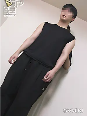 ノンケの新社会人/Straight Worker