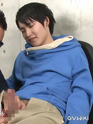 小動物系カワイイ男子/Cute Small-animal Vibe Guy