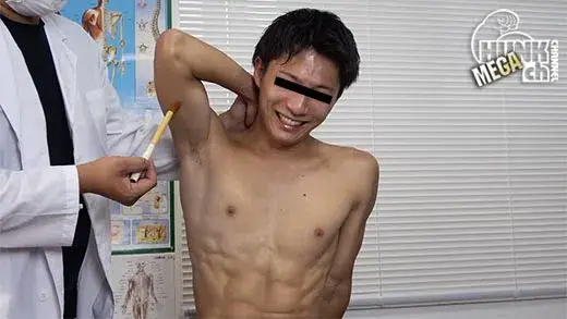 イケてるノンケの身体を隅々まで検査!!カルテNo.034翼(つばさ)くん21歳!!超イケメンがデカマラを亀頭責めされ悶絶!!バキバキ筋肉をくまなくチェックした豪司くんの診断結果は?!!-3