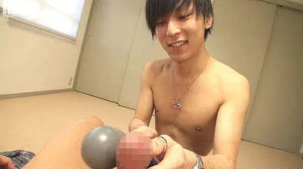 今風イケメンにバーチャル主観で責められながらフェラと手コキとドエロい淫語で絶頂までイカされたい!!-4