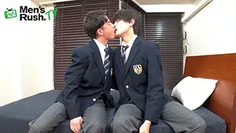 小顔の高身長イケメンとヽ( ́∀` Y u t o ́∀`)ノが制服姿で生合体♂-2