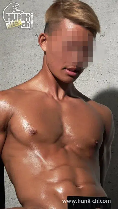 椅子に拘束して寸止め限界超オルガズム!!超元気魔羅二回射精!!訳あって顔出しNGのボクシングの実戦で創られたパーフェクトボディを持つ直耶(なおや)くん20歳!!超美形上反り魔羅が興奮先走り!!!【目モザあり】-3