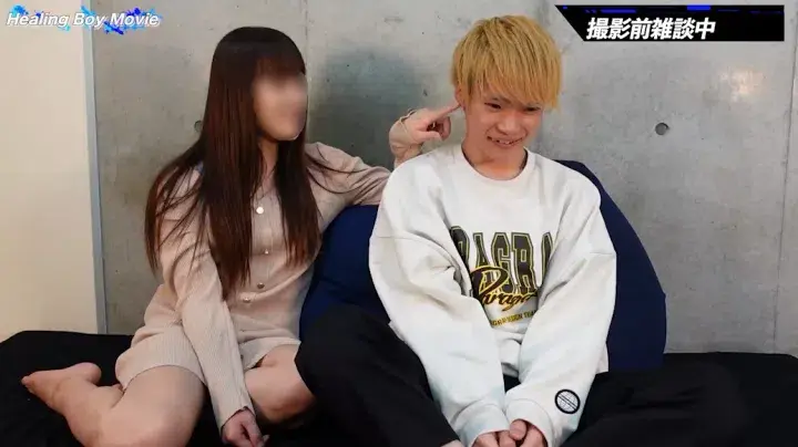 かわいい顔と筋肉のギャップ!18歳童貞ノンケが女子大生の手と口で2連続射精!-3