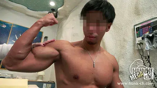 ソクハメ!!vol.450 純度100%リアルノンケのマジ性態!!訳あって顔出しNGのバレーボールと筋トレで鍛え上げられた超筋肉が極エロS級な柊哉(しゅうや)くん23歳!!反応良すぎる上反り亀頭も美形なデカマラが漏れ射精してから更にギアチェンジで極エロファックで爽快大量射精!!!【目モザあり】【生ハメ】-2