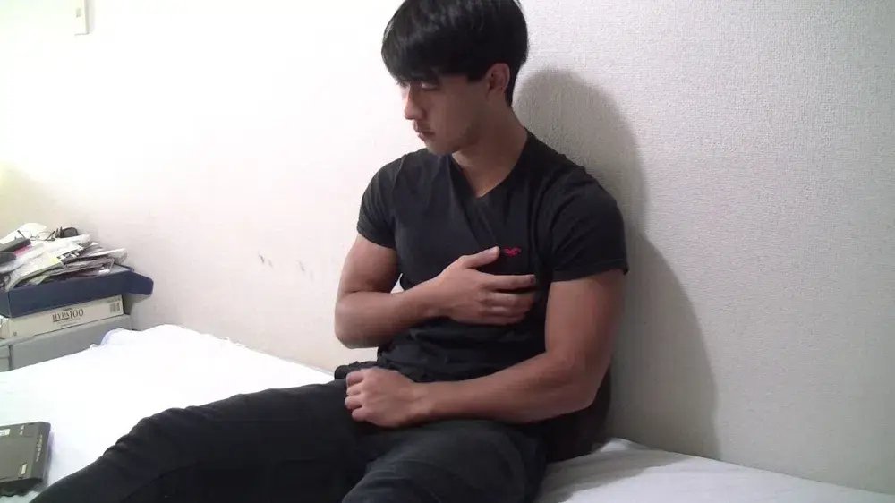 スポーツ男子好き必見!!超S級アスリートがカメラ前で精子をほとばさせる↑↑-2