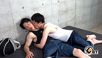 公園で運動した後は部屋に帰って汗まみれSEX!合計3発射精の熱々FUCK!-3