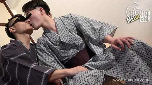 浴衣祭り2022!!ごつい逆三角筋肉と極上プリケツの爽やかイケメン奏斗(かなと)くん22歳!!スジ筋ゴーグルマンともっこり六尺で激エロ抜き合い!!濃厚精子を顔射される!!-2