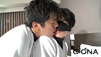 筋肉質なノンケ大学生と可愛い系21歳大学生がホテルで野球コス生H♂-7