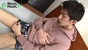 スリム体型のデカチン男子がチ〇コを扱いてザーメンをぶっ放す!-4