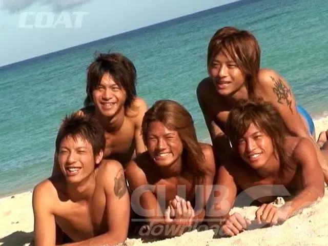 IDOL BEACH ETERNAL BOX Vol.2-5