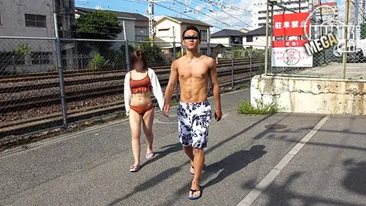 夏ハメ2023!! 純度100％リアルノンケをナンパ海岸で逆ナンパ!!サッカーで鍛えたシックスパックがエロい爽やかイケメン俊哉(としや)くん23歳!!SEXが始まると雄の表情になり、バコバコ超激しいピストンを繰り出す!!超濃い白濁ザーメンを大量ぶっかけ!!-2