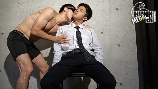 秋のパンツ祭り!!超イケメンのシックスパック拳聖(けんせい)くん24歳が遂に掘られる!!激しいピストンにチンコがギン勃ち快感絶頂、掘られながら濃厚ザーメン放出!!-2