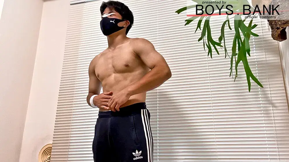ガマン汁王子誕生!!超フル勃起のザ・体育会!!部活焼けしたバキバキエロボディから終始垂れ流すガマン汁がエロ過ぎる〜♪-2
