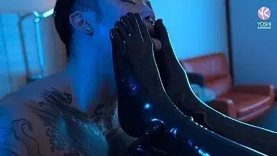 Gloss-3
