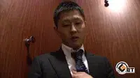 リーマンをト◯レに誘いマラ拝見!-2