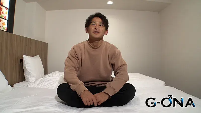 爽やかガッちび大学生が溜めてきたザーメンを放出!-2