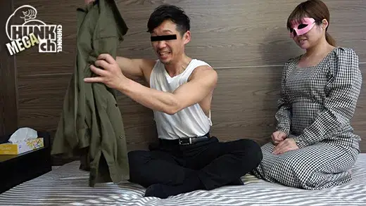 鍛えられたエロボディ、色気たっぷりの空太(くうた)さん37歳!!Sっ気たっぷりにガンガン生チンコで突きまくる!!【生ハメ】-2
