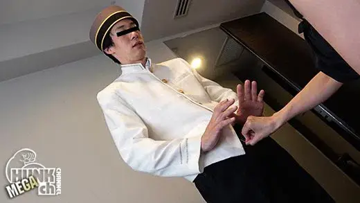 令和の爽やか超イケメン!!水泳で鍛え上げられた全く無駄の無いシャープな筋肉が美しいデカマラ正稀(せいき)くん21歳!!ホテルマンの美味しい気持ちイイバイト経験を告白!!お客様の要望があればデカマラも超勃起!!-2