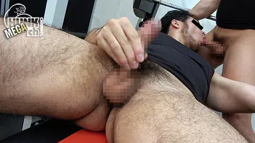 雄感MAXのゴリマッチョ輝明(てるあき)くん23歳のデカケツ雄マラを淫猥トレーニング!!ベンチの上でアナルをガン掘り鍛え上げ濃厚精子プロテイン発射!!-4