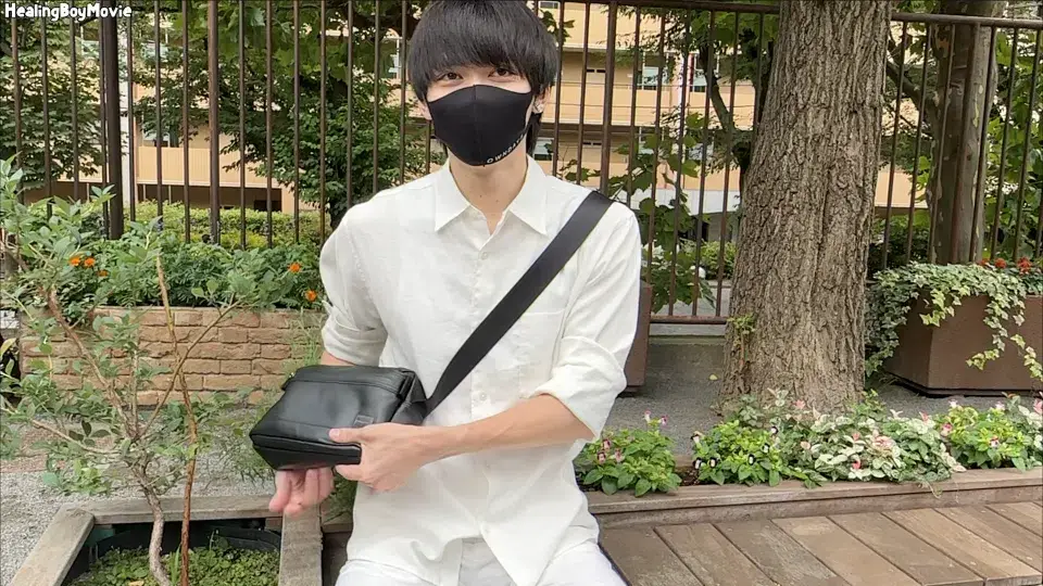 【初ドリ】進撃の巨チンが衝撃デビュー!過去最長の馬並みチンコから濃厚精子を大放出!-2