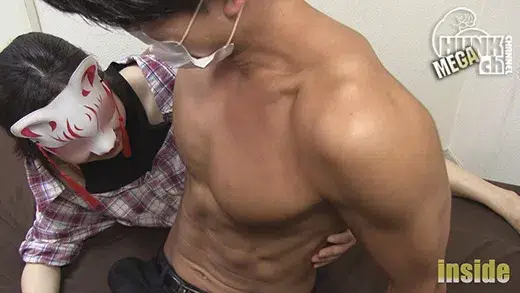流出厳禁!!顔出しNG若手トレーニーはスローSEXで体全体で絡み合う-4