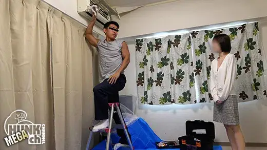 超S級ボコボコ筋肉イケメン伊吹(いぶき)くん23歳が、エアコン修理のアルバイト中に訪問先の人妻とやった体験を再現。作業着の下でデカマラと筋肉を硬くさせ、激しいピストンの末に濃厚精子をぶっかける!!-3