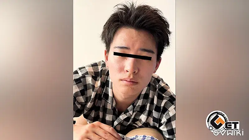 初登場!愛嬌抜群な犬顔男子がパジャマ姿でご奉仕!-2