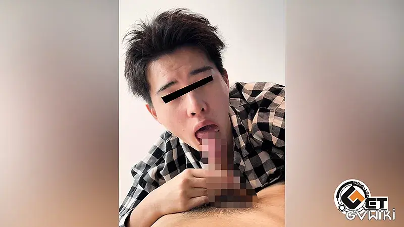 初登場!愛嬌抜群な犬顔男子がパジャマ姿でご奉仕!-4