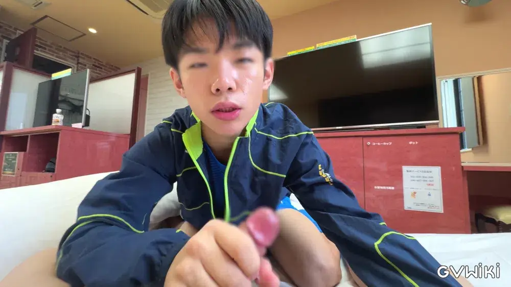 ぴちぴち18歳 部活用サッカーユニ エロフェラ&オナ-4