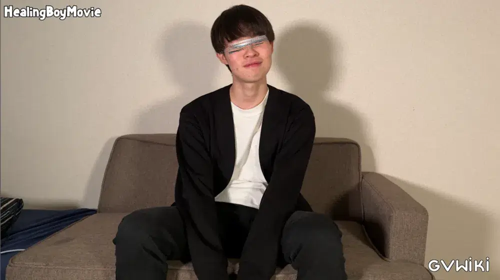 【初ドリ】気持ちよすぎてビクビク!18歳&童貞が男に攻められ恥ずかしそうに感じまくる!-2