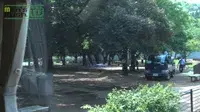 真昼間の屋外駐車上で大胆ドキドキカーSEX♂-8