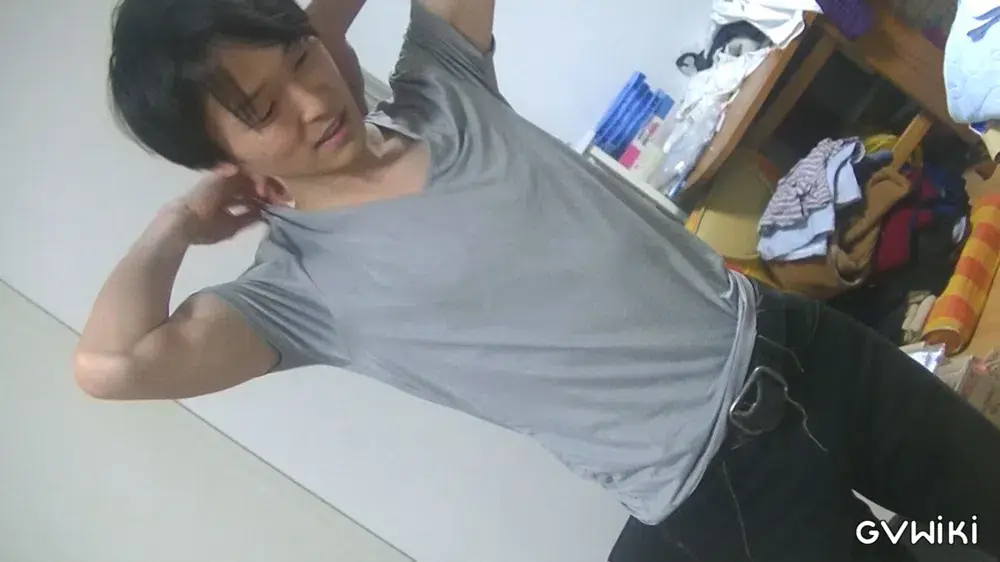 1作限定!エロ過ぎ性反応!ノンケ喰い好き必見!!︎爽やかイケメンお兄さんが人生まさかの男抜きの快感にメロメロ陶酔射精!!-2